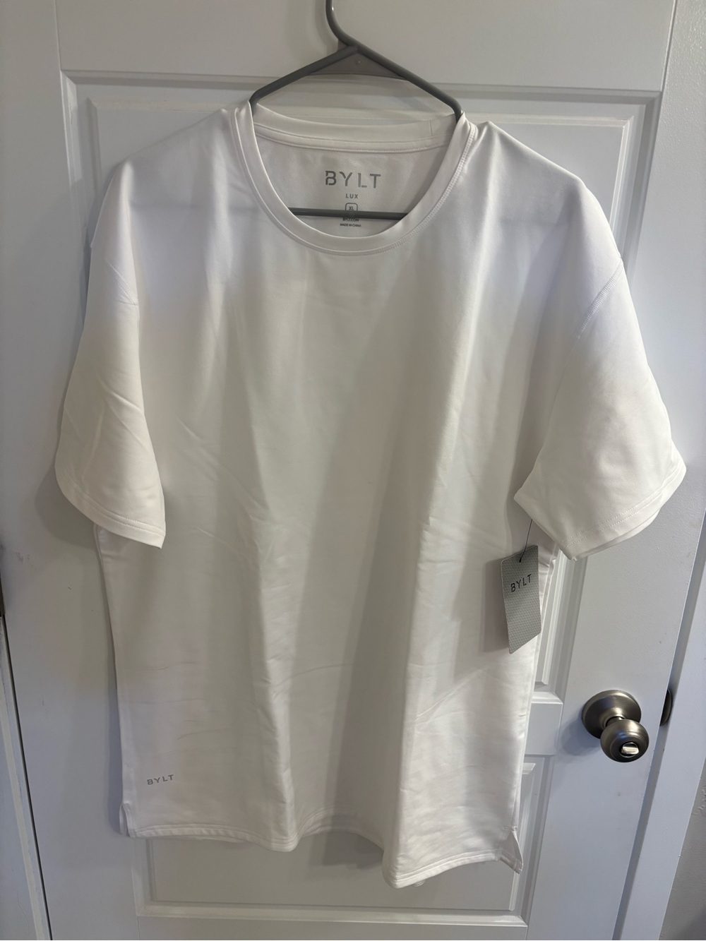 BYLT Basics LUX Split hem White Short Sleeve Crew Tee